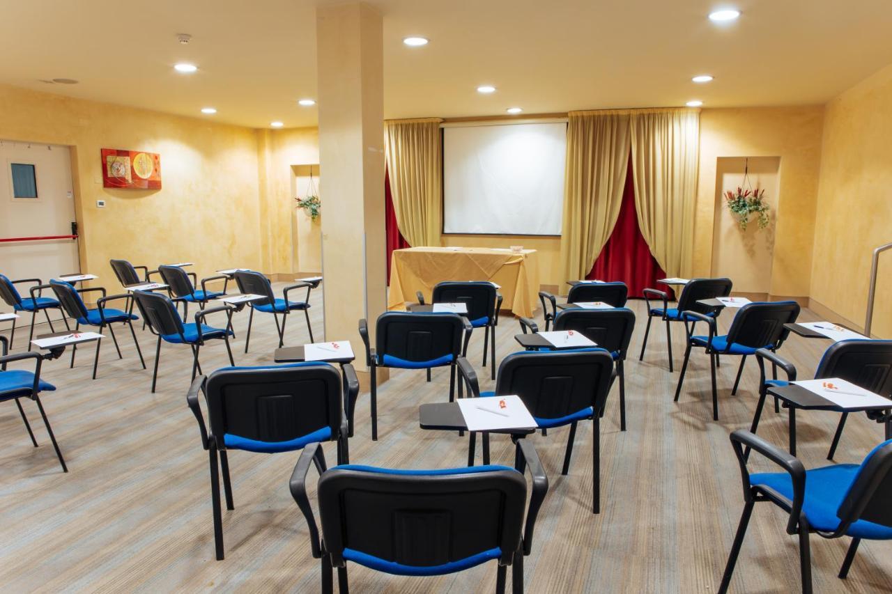 Hotel Amico Città Sant'Angelo Buitenkant foto