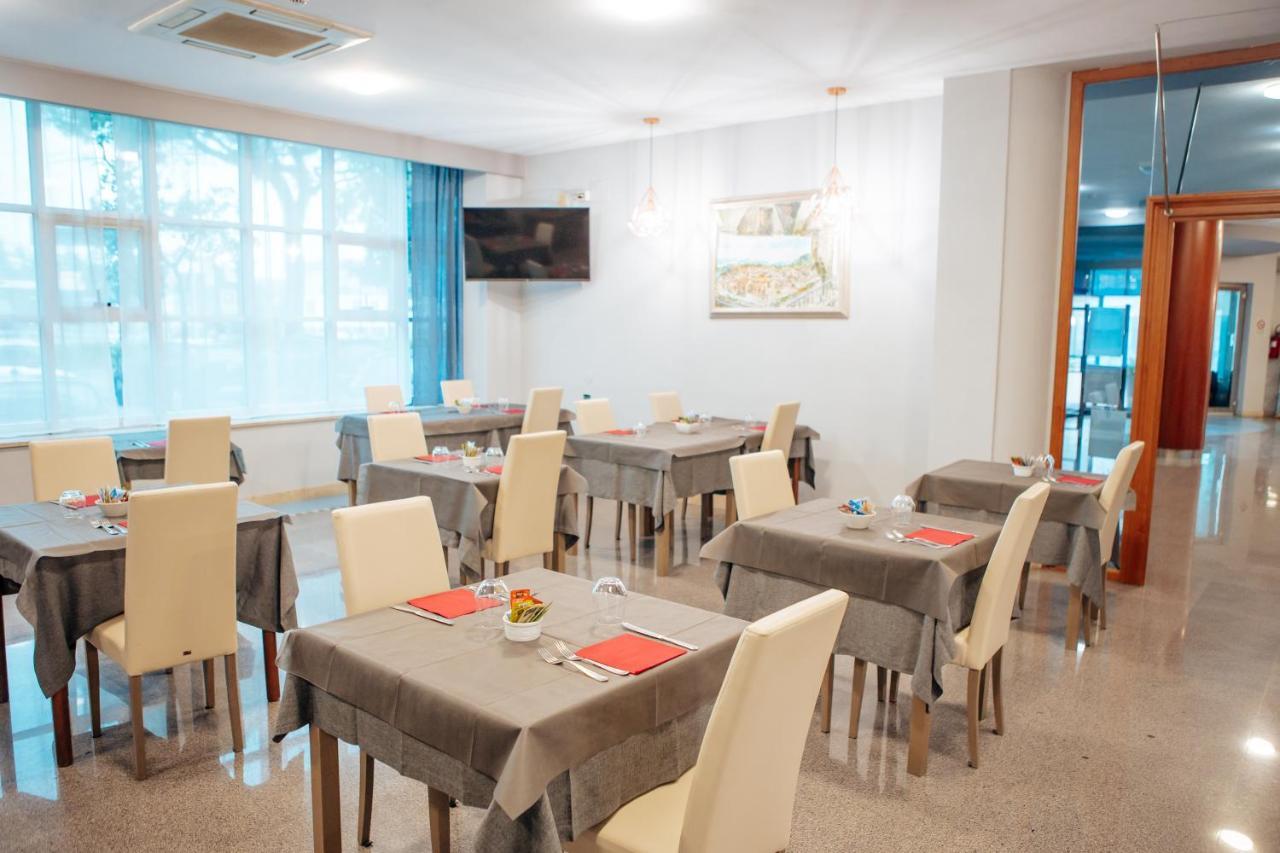 Hotel Amico Città Sant'Angelo Buitenkant foto